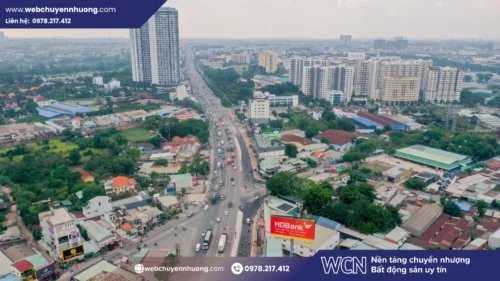 Bất động sản Bình Dương có thể hưởng lợi từ mở rộng Quốc lộ 13 nhờ kết nối tốt hơn với TP.HCM, qua đó tăng nhu cầu an cư, cho thuê và thanh khoản tại các khu vực gần trục giao thông chính.